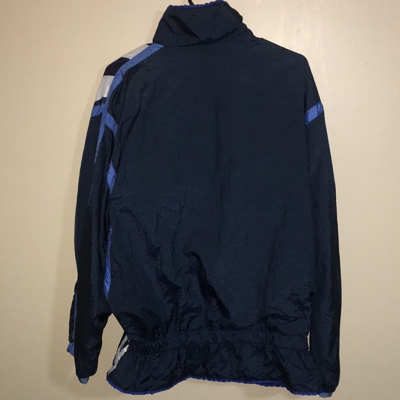 Vintage Windbreaker - Picture 5 of 5